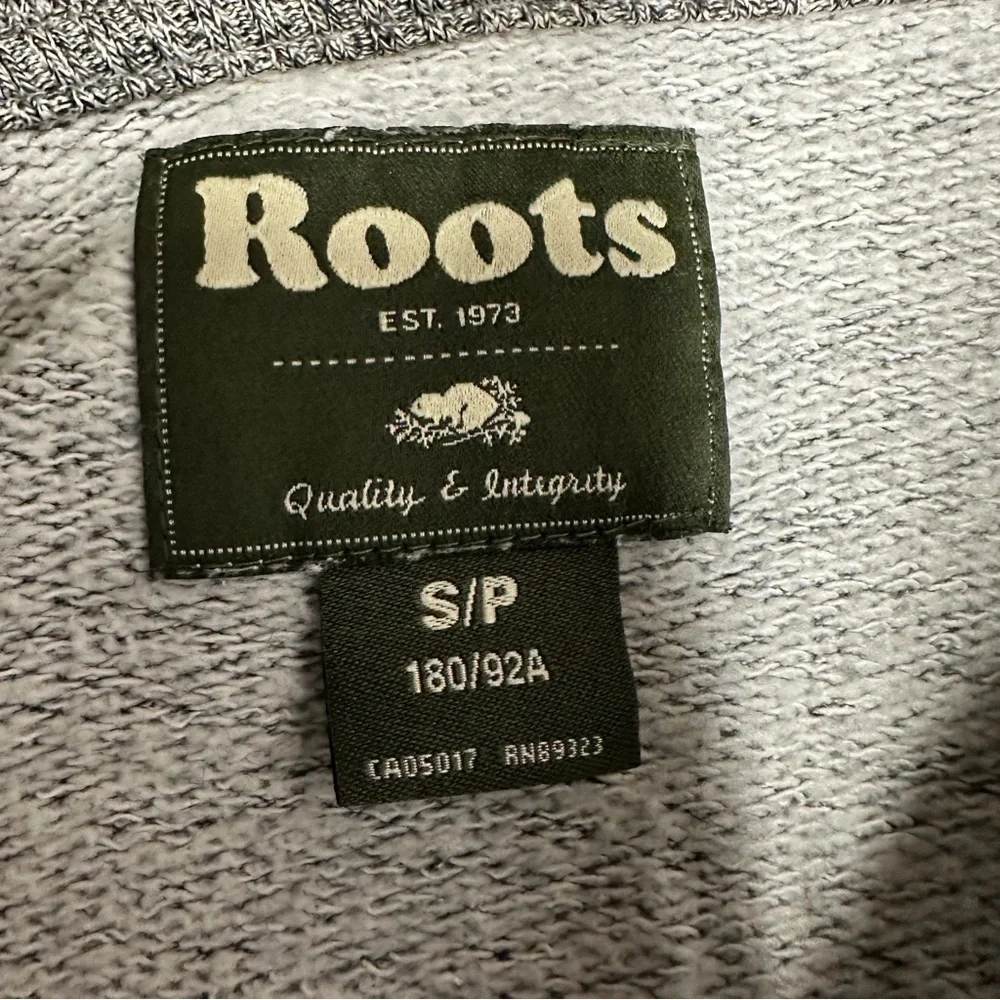 Roots Gray Zip-Up Hoodie size S